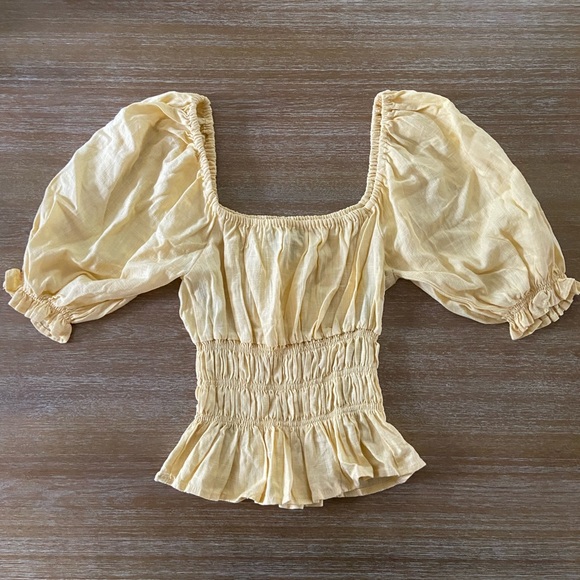 Forever 21 Light Yellow Gauze Short Sleeve Puff Sleeve - Picture 3 of 7